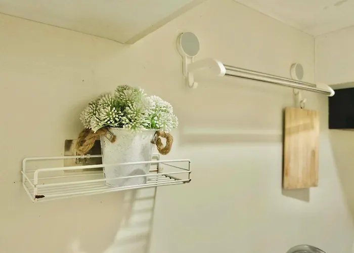 Apartamento Chic Getaway Near Airport *